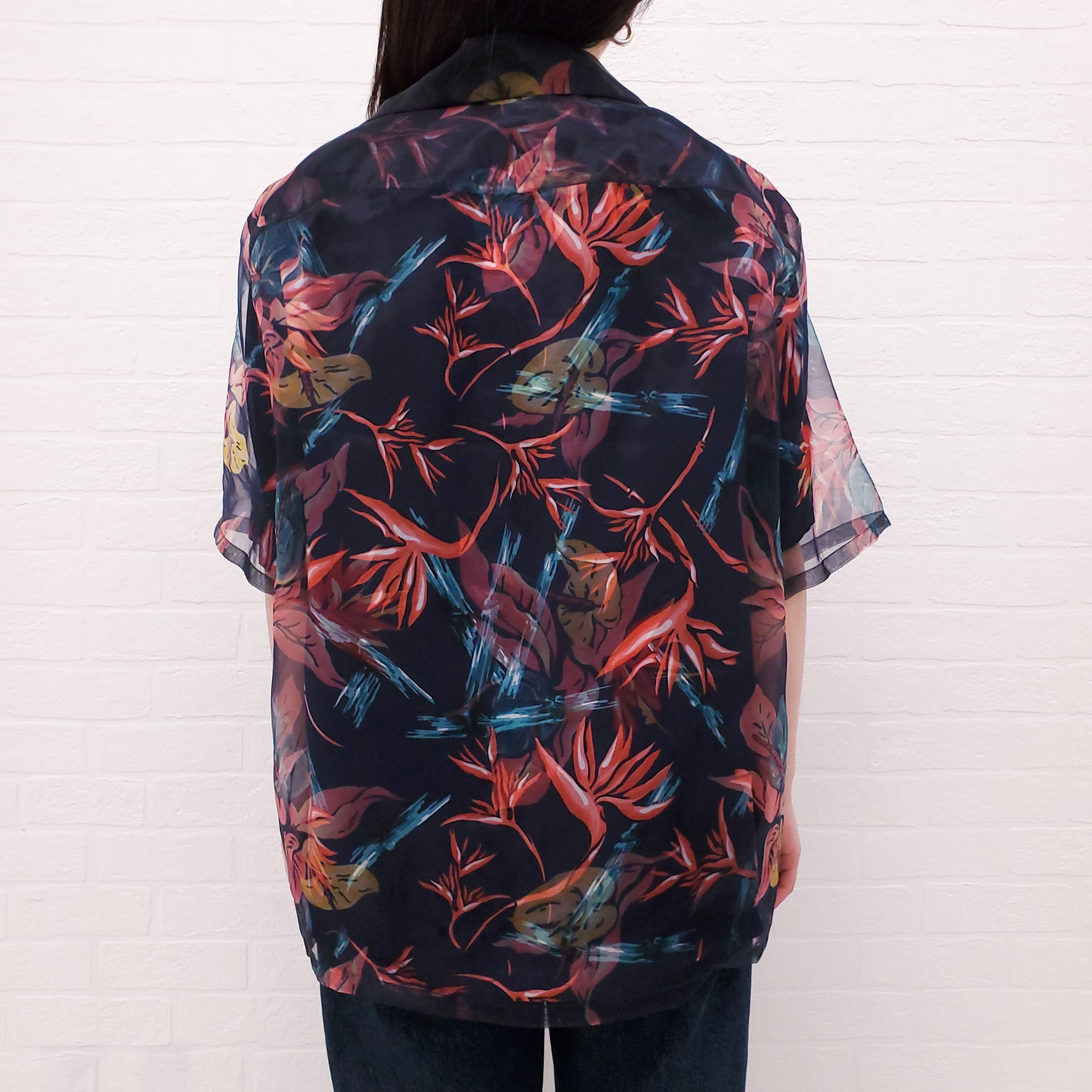 LOUIS VUITTON NAVY FLORAL SHORT SLEEVE BUTTON UP BLOUSE - SIZE M